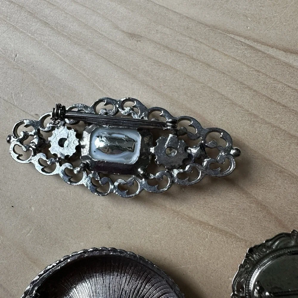 3 Vintage Brooch Pins Geometric Rhinestones Silver Tone Fashion‎ Jewelry Lot
